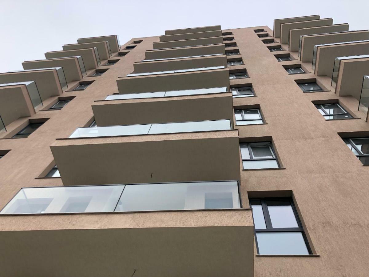 Luxury Westpark 2 Presidentialsuite With Lake View W4 부쿠레슈티 외부 사진