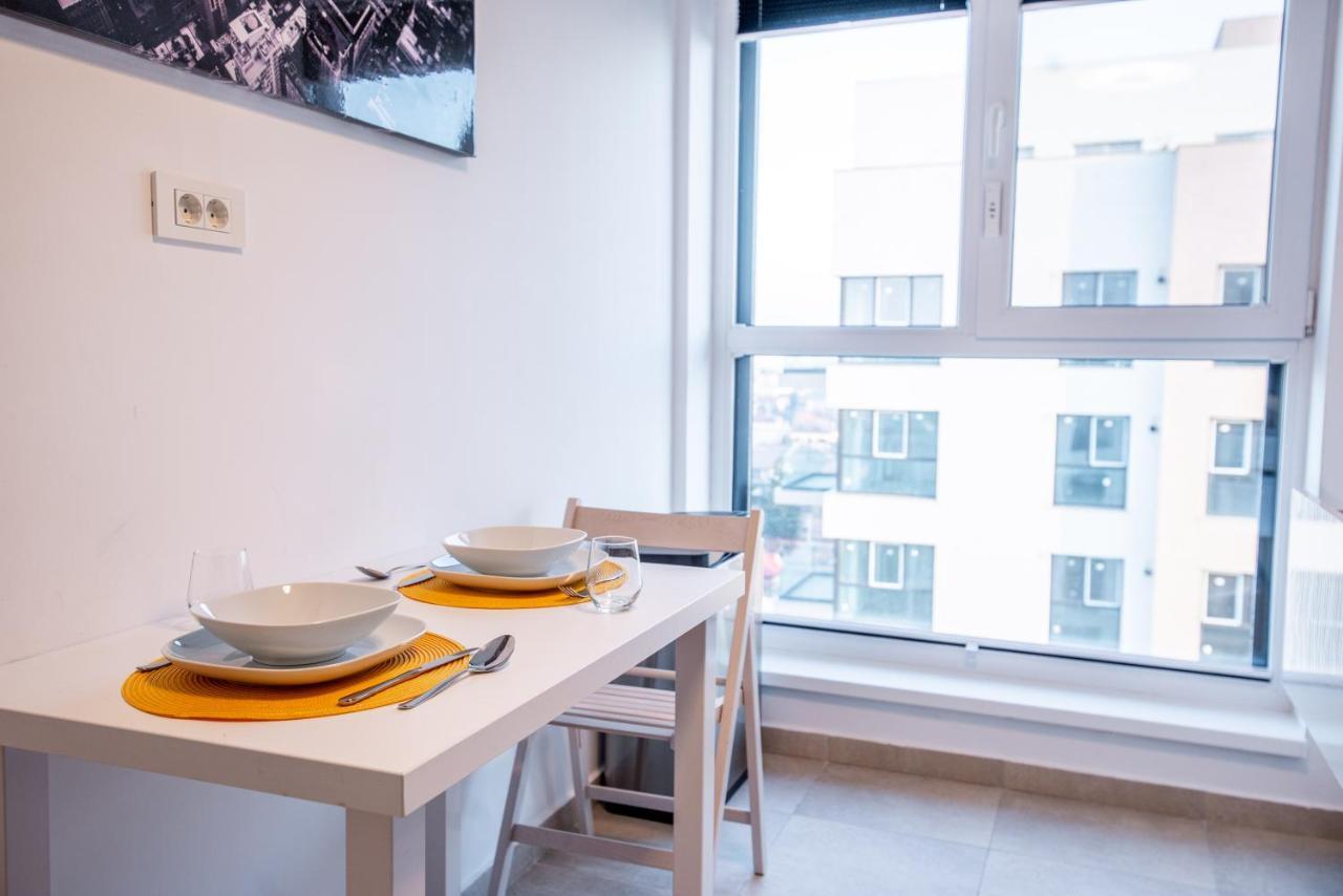 Luxury Westpark 2 Presidentialsuite With Lake View W4 부쿠레슈티 외부 사진
